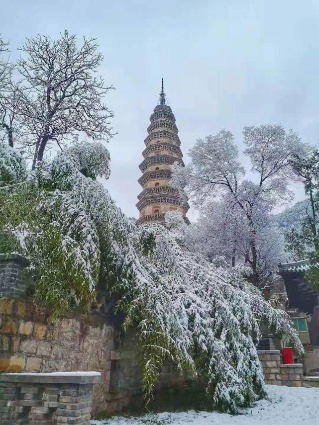 美到犯规，一步一景，济南几处古风雪景地，第一眼就让人倾倒！