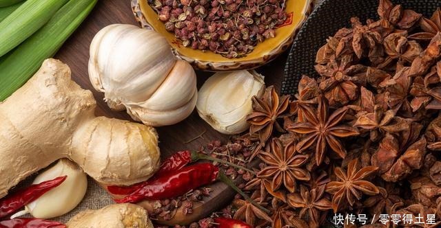 家常炖鱼,不用煎不用炸,斩块直接下锅,20分钟上桌