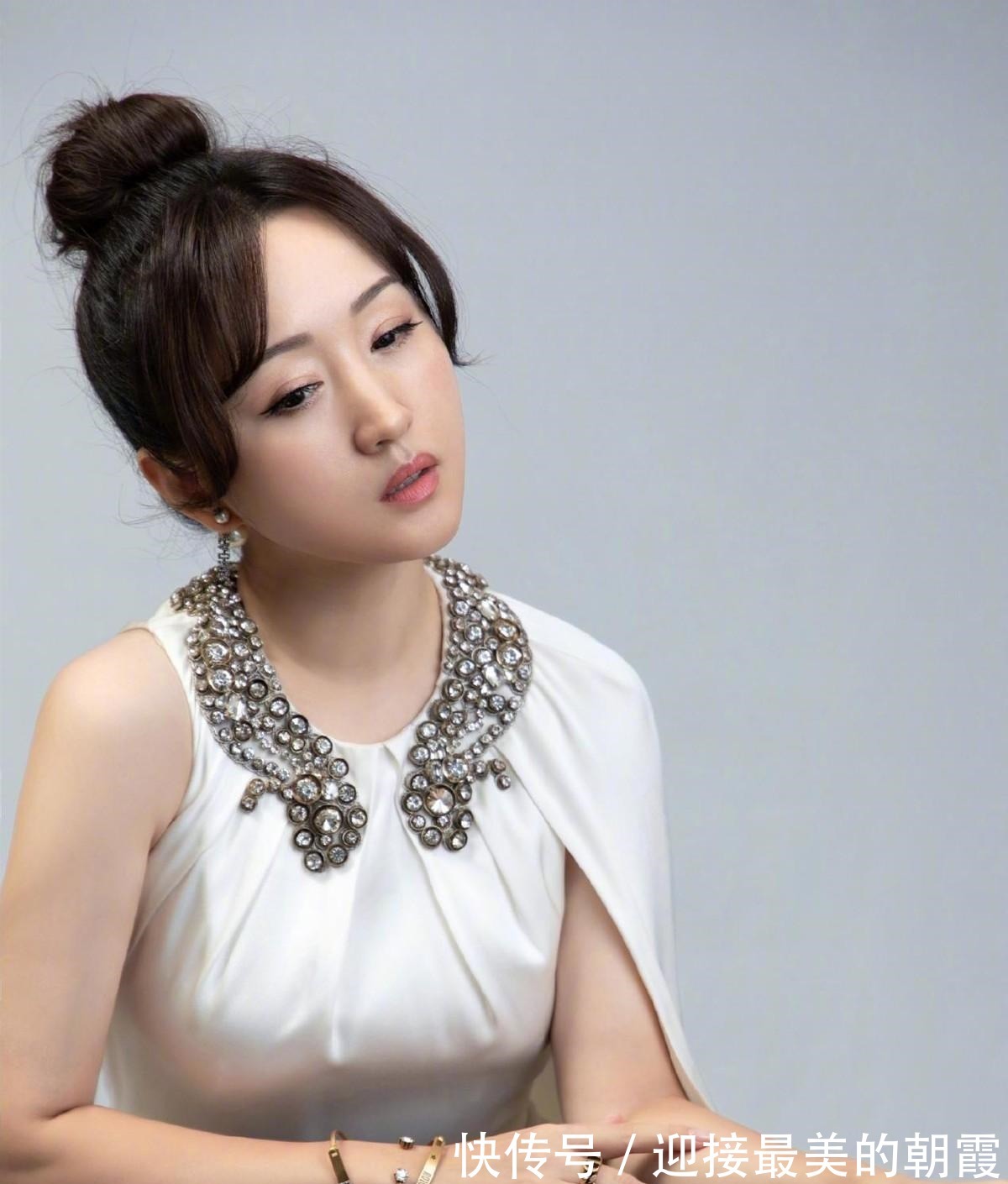 配饰 女人适合戴“手镯”还是“手表”答案在于这三点,戴错很尴尬