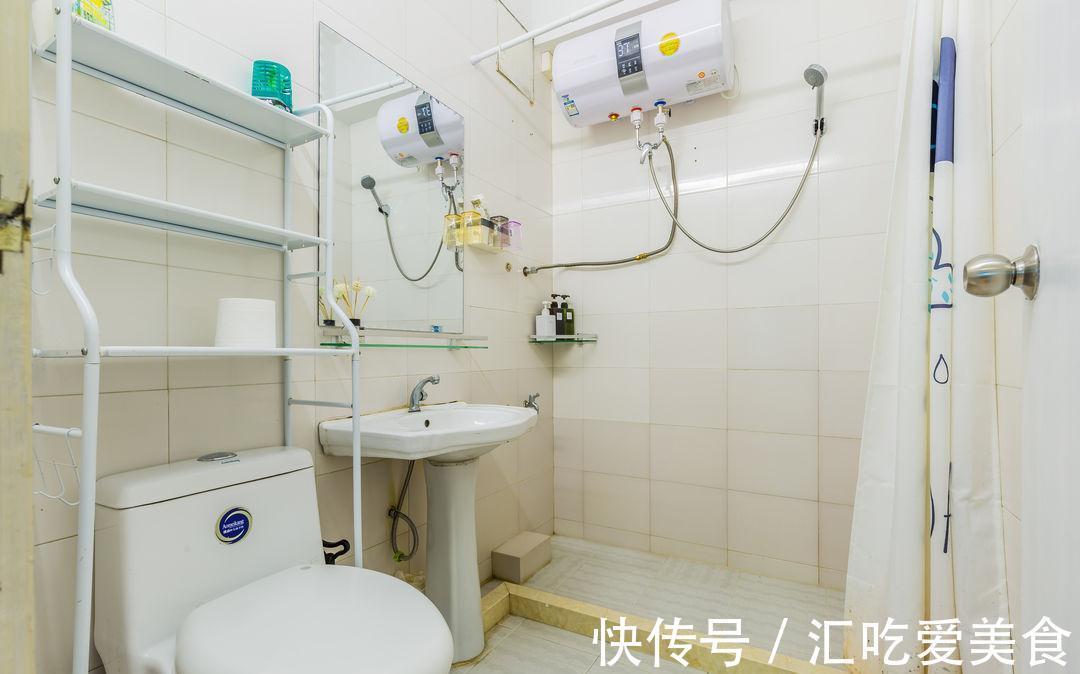 簡約風|他的簡約風一居,清新通透又寬敞,廚房規劃在陽臺里,小巧又實用