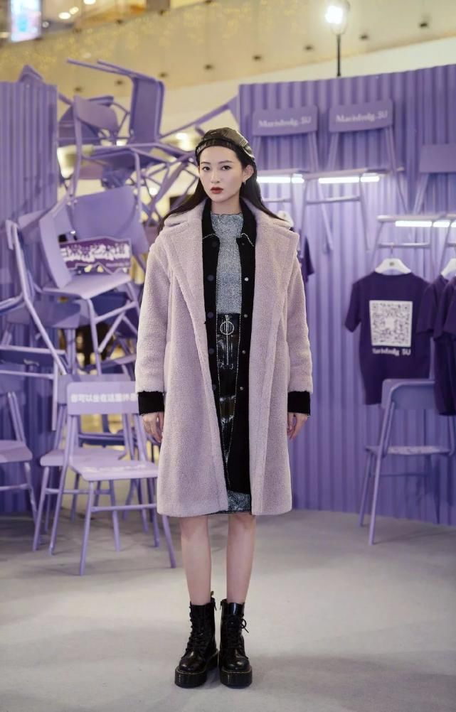 今年冬天“外套+外套”火了！！又暖又时髦！！