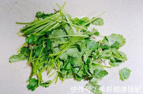 鲜美|在家做超级简单快手的花蛤豆腐汤,味道鲜美营养好喝,富含蛋白质