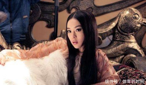 后宫|因为长了一双特殊的脚,她宠冠后宫,皇帝甘愿做她的奴隶