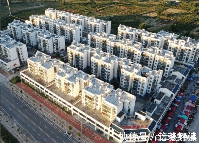 建筑学家|为何越来越人从别墅搬回小区居住？建筑学家：这3大硬伤难以解决