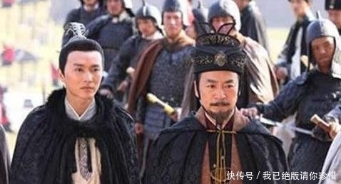 忍不住|史上最可恨的三大奸臣,其中一个现在看到雕像,都会忍不住打两下