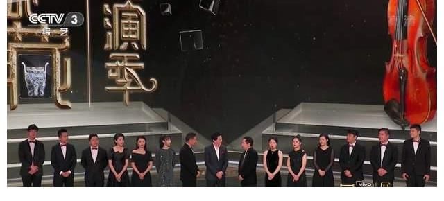 《國家寶藏·展演季》首播，形式新穎內(nèi)容獲贊，周深新歌首發(fā)