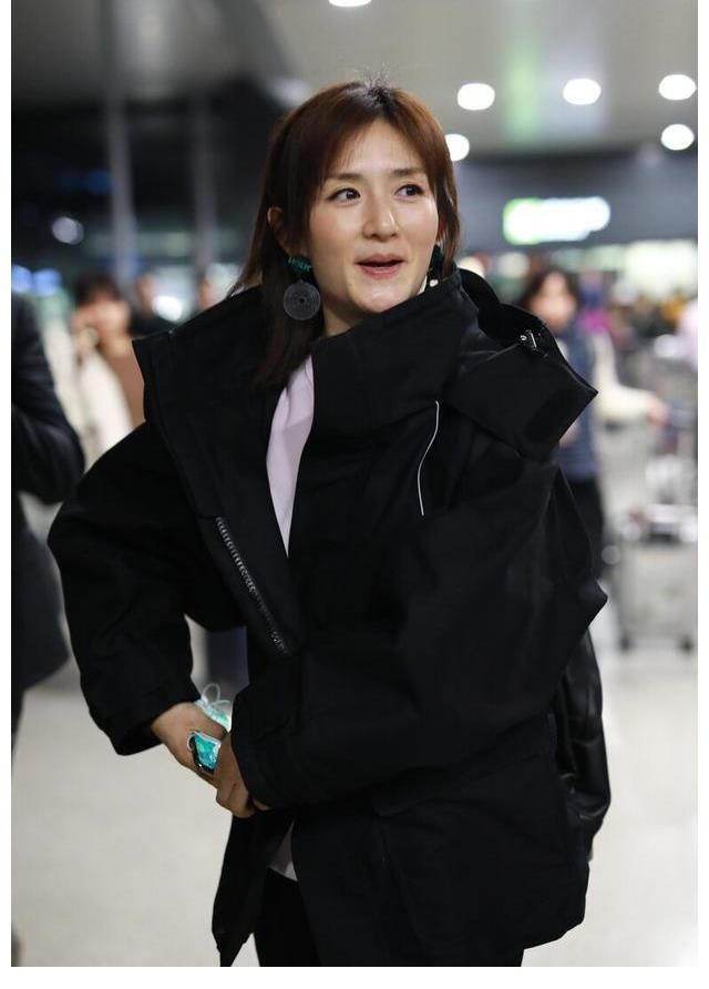 功课|脱口秀大会走到决赛了，谢娜你是真的听不懂还是本身就这么肤浅？