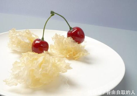 食物|女人不愿早衰,推荐常吃以下食物,皱纹没了,排毒养颜