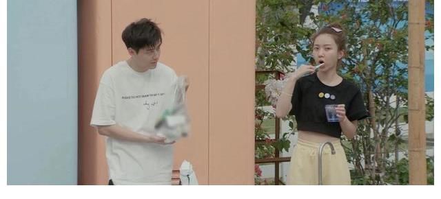 心动的信号4|《心动4》马子佳给孔汝淳发短信,马伯骞说对拒绝的人也要负责