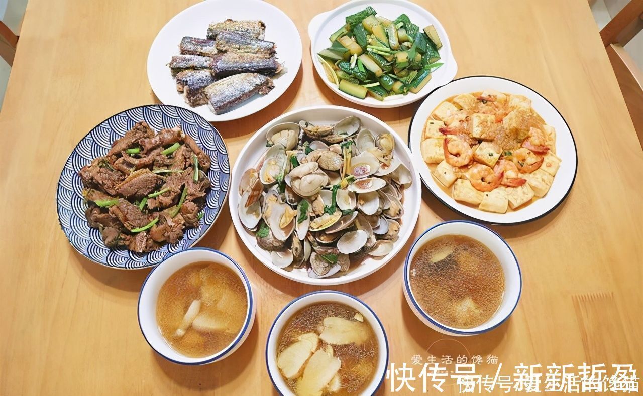丝瓜|上班族妈妈给家人做的晚餐,顿顿不将就,营养搭配,从不点外卖