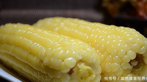 将玉米|做水煮玉米,好多人第一步就错了,难怪玉米不软糯香甜