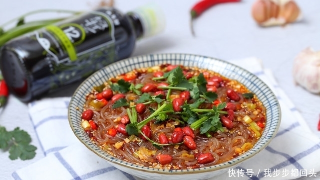 教你自己在家就能制作酸辣粉,吃起来很过瘾