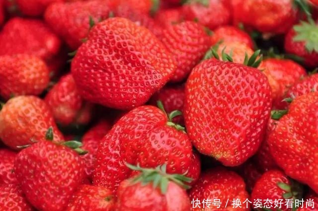 小编|买草莓时,看到这“4种”千万不要买,老板我从来不让家人吃