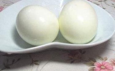 最补血的东西不是红枣,是它,一碗5元,隔天喝一碗,50岁不显老