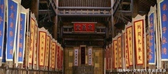 解析黑旋风李逵:成为“工具人”,内心最柔软处也在聚义厅下长茧