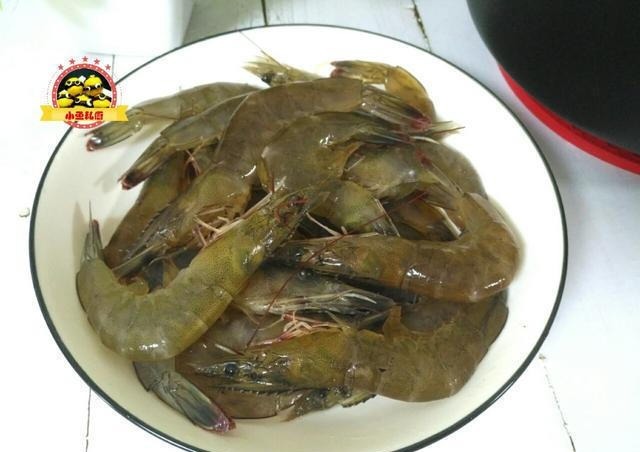 大虾，水一煮鲜味全跑了，老渔民教你一招，虾肉鲜嫩可口不腥不柴