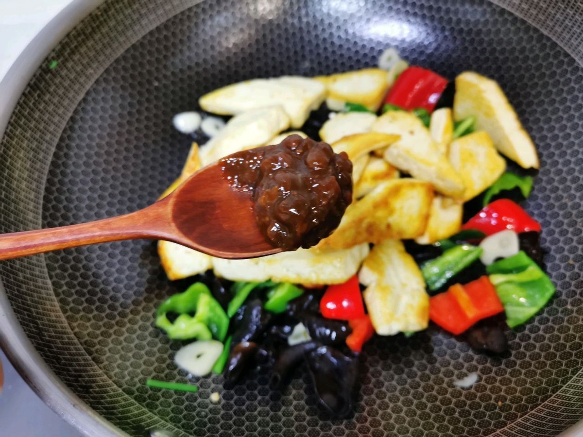 蛋白质|入夏后,少吃大鱼大肉多吃此菜,2块钱1斤,蛋白质高,比肉都营养