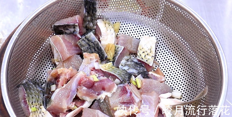 鲜嫩|厨师长做的剁椒鱼块真地道,原来腌制很重要,鲜嫩可口,香辣下饭!