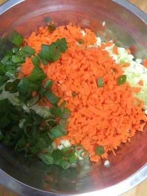 比肉好吃的素菜菜谱，香煎西葫芦，简单美味营养，超下饭，吃不够