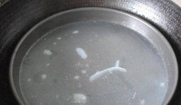 凉皮|教你做凉皮不用洗面不用揉面,一学就会,口感劲道又美味