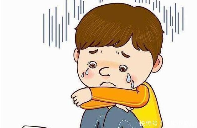 区别|动不动就哭的娃,与忍着不哭的孩子,10年后两者有何区别?