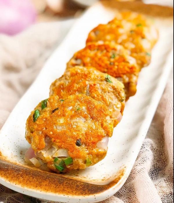 黑全麦粉|麦麸鸡肉饼