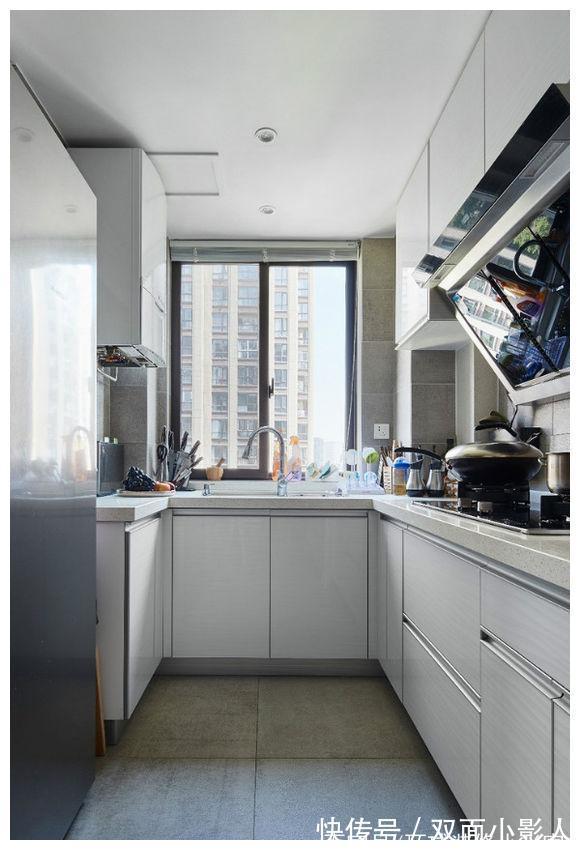 打通|98平北欧风乔迁入住,3室2厅打通了2个阳台,空间大了2倍还亮堂堂