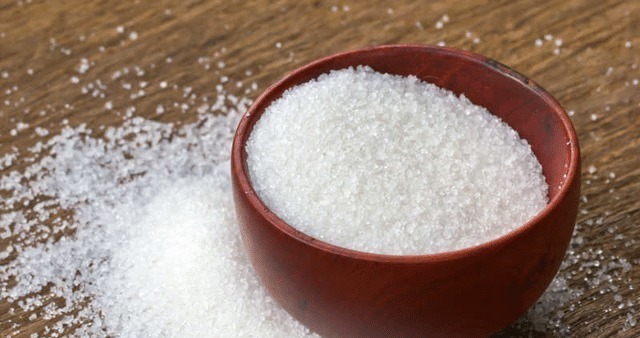 积食|2种调料“悄悄偷走”娃身高,积食发育难,很多家长还在喂