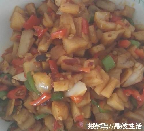 辣炒藕丁|这道家常下饭菜，8分钟就搞定，眼下正适合吃，老少皆宜