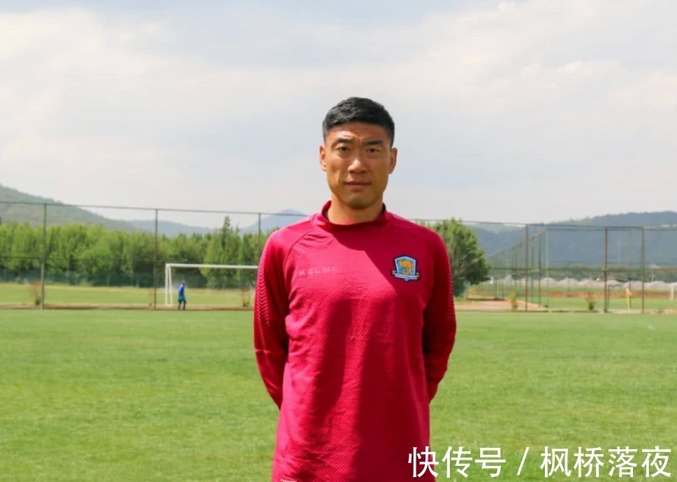 中国足坛|中国足坛又出老妖怪!39岁海归老兵91分钟轰绝杀球,成中乙郑智!