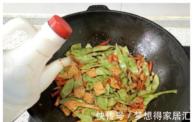 皂素|此菜人称“懒人菜”,果实如刀,营养丰富,鲜嫩当季,拌面特别香