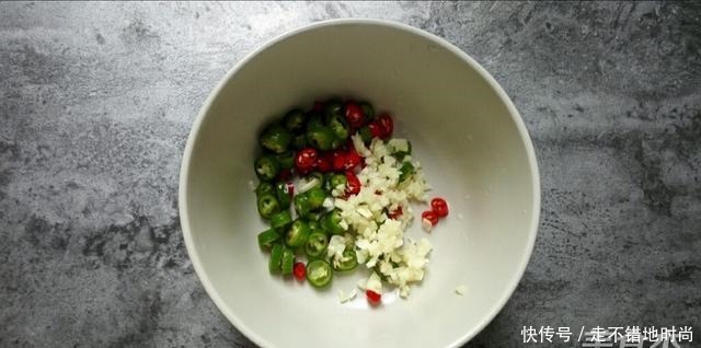 告诉|医生不会告诉你,这菜是强碱性食物,补血防脱发,人到中年可多吃