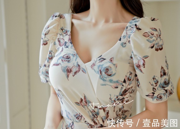 夜来香梦寐秋凉仙露紫萱衣裙|女神孙允珠时尚搭配：夜来香梦寐秋凉仙露紫萱衣裙