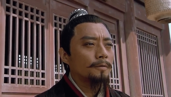 此人在梁山排名第七,武艺高强战功卓著,却是薄情寡义之徒