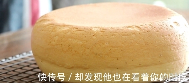 蛋糕|用电饭锅做蛋糕原来这么简单,面粉和鸡蛋一搅,比蛋糕店买的好吃