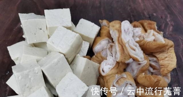 豆腐与它是绝配，经常吃补钙防骨质疏松，上桌后吃个精光汤都不剩！