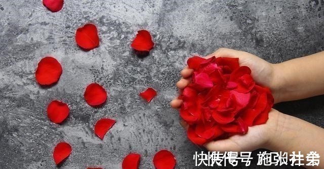 陌上花开@20个最流行的古诗句,美到了灵魂深处,终于知道出处了