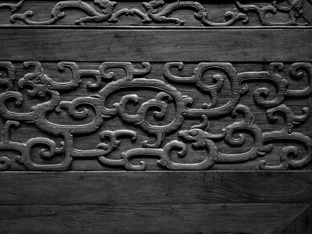  剪影|康熙来了——两件家具勾勒的王朝剪影