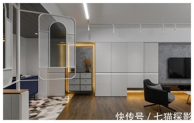 客厅|30年老屋华丽变身，99㎡，这么独特的玄关设计第一次见，太高级！