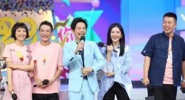 《快乐大本营》停播，何炅谢娜告别，争议不断，想说快乐不容易