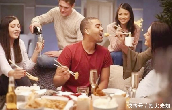 挡不住的“中国魅力”,全美超4万家门店,美国人排队百米购买