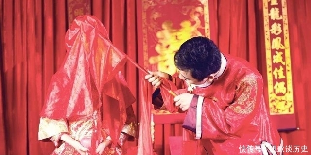 红盖头|古代女儿出嫁,头上蒙着一块红盖头,有何讲究