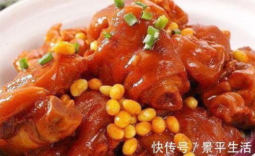 猪蹄|女人50岁后多吃的菜，“胶原蛋白”和“雌激素”双补，80岁不显老