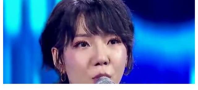 中国好声音|吴莫愁小县城商演，尴尬结局早已注定，她是否后悔与庾澄庆走太近
