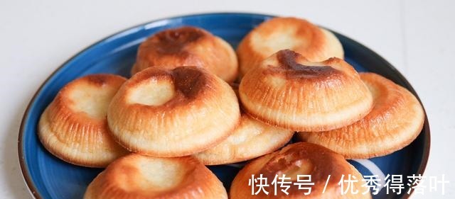 糯米糕|终于又发现一个糯米粉新吃法,超适合小孩子吃的酸奶糯米糕!