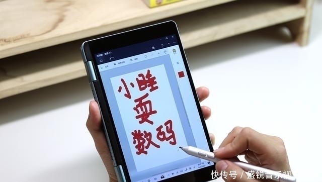 酷睿m3处理器|能装进口袋的国产笔记本，7英寸+酷睿M3处理器，适合商务出差办公