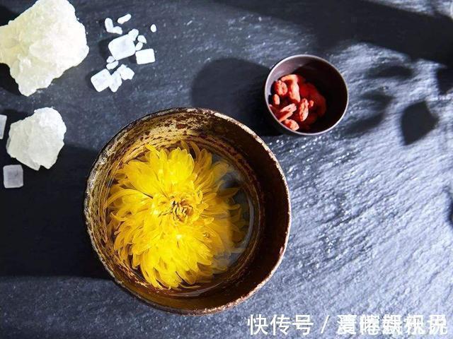 病变|肝脏变硬，头部先知医生头部若有3个表现，或提示该养肝了