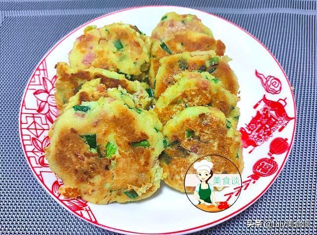 这食材常被扔掉,怪可惜的,用来做早餐饼,鲜香营养,孩子抢着吃