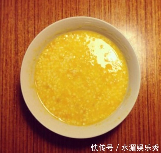 把小米|煮小米粥时,直接下锅就“错了”,多加两步,粥又稠又香