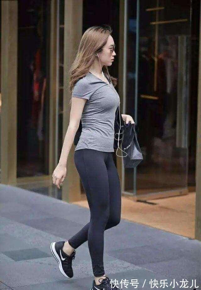 穿搭 婉约别致的打底裤穿搭让气质随之而来,优雅舒适全都有,漂亮时尚